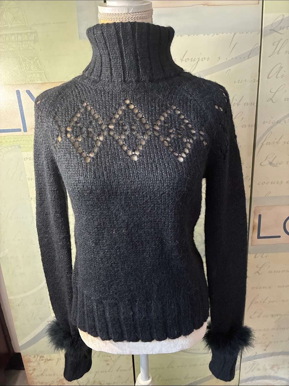 Kenneth Cole Vintage Open Knit Fur Trim Sweater w Alpaca and Mohair Sz M